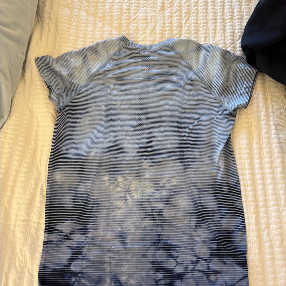 Lululemon Swiftly Tech Shirt